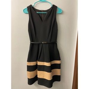 Comfy dress with pockets!